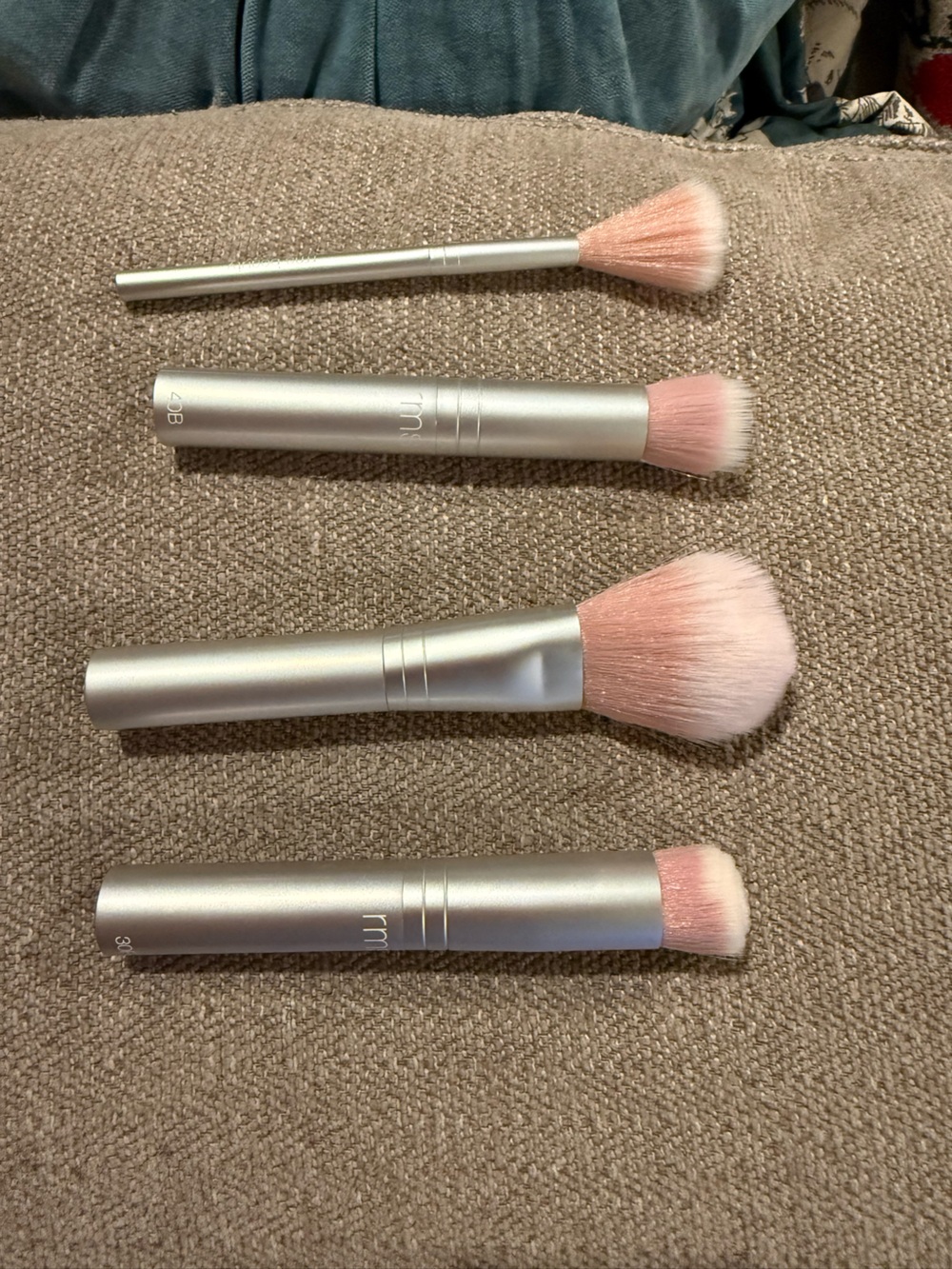 RMS Beauty Skin2Skin Brush Set